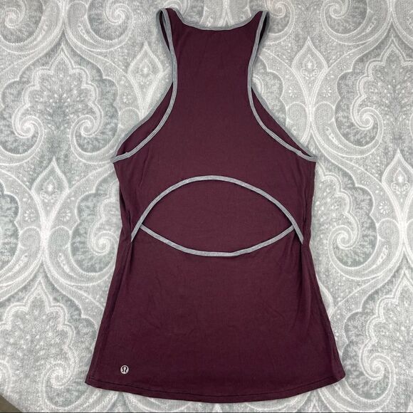 Lululemon Front & Centre Tank - Picture 4 of 4